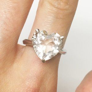 925 Sterling Silver Diamond Heart Midi Ring